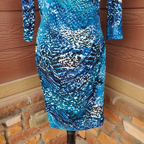 DANA BUCHMAN Wrap Style Dress Size 8 Mottled Blue & Black Pattern EUC - Picture 11 of 14